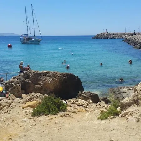 Πλωτό κατάλυμα Sealife Experience On Sailboat Alexej